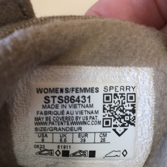 Sperry Rain Boots - Picture 14 of 14